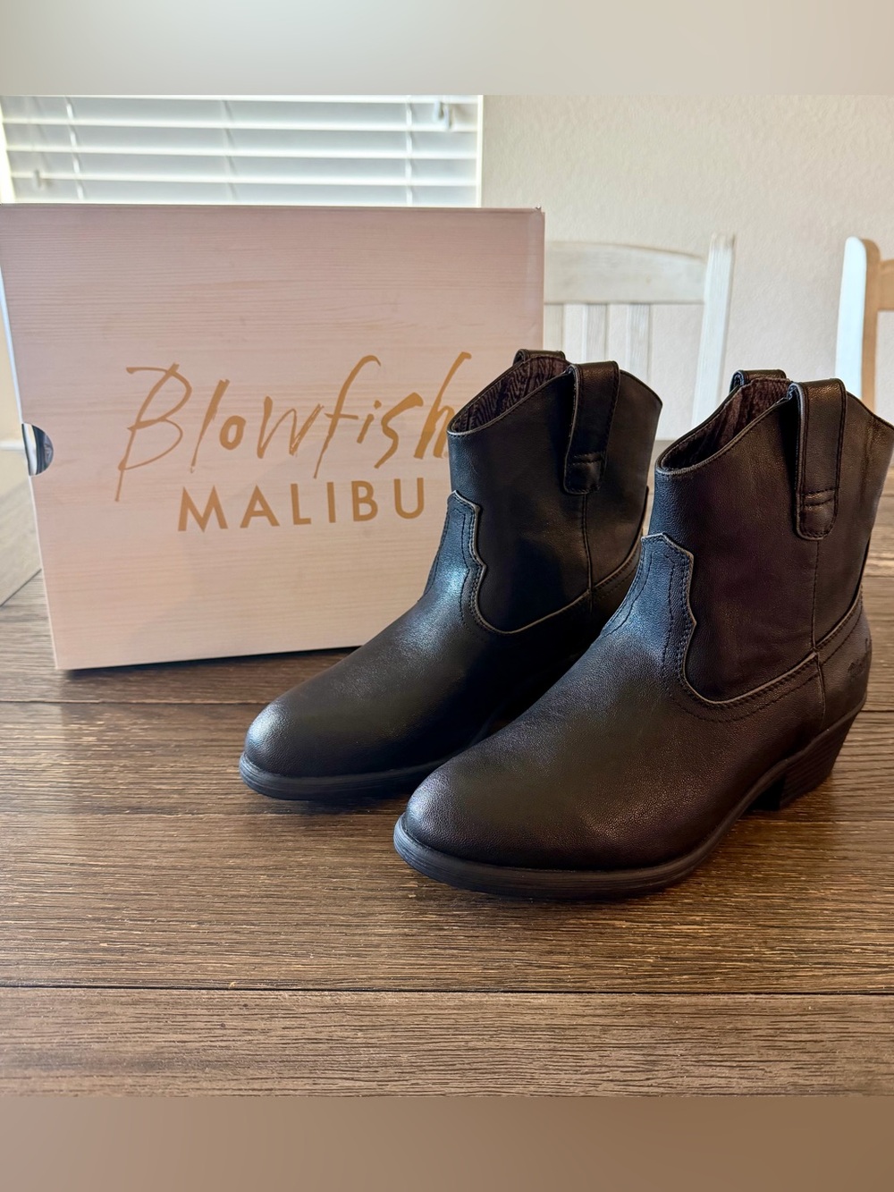 NEW Blowfish Malibu Southwest Ankle Bootie Women's 7.5 Black Western Boot w Box